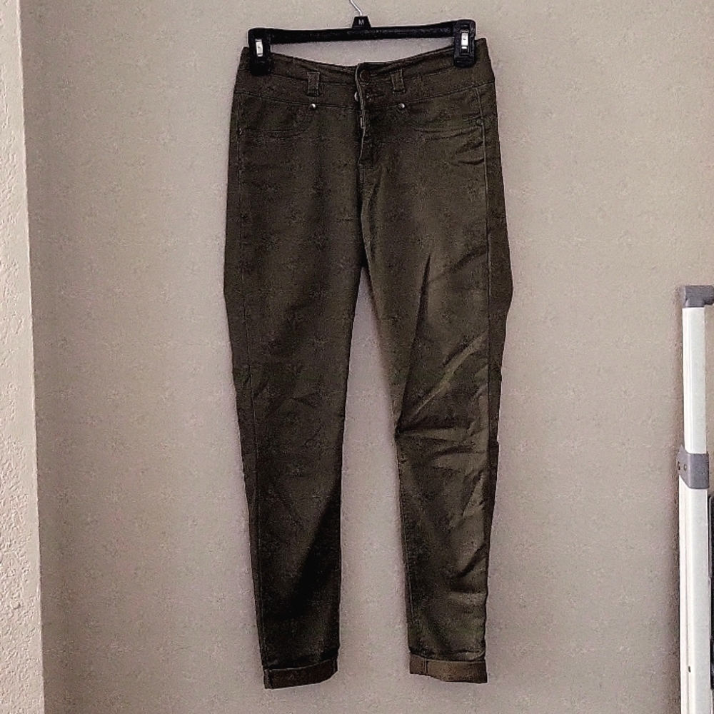 Size 1 Miltary Green Fire Los Angeles Cuffed Pants